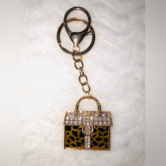 BAG CHARMS BLING CHEETAH PRINT NEW🔥 - Picture 8 of 10